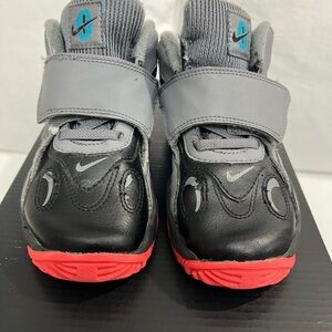 Nike Air Speed Turf Training Toddler Boy Sneakers 10C